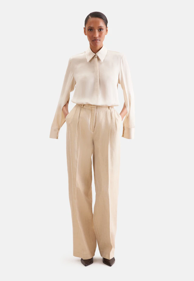 Satin shirt blouse with high sleeve slits in Weiß |  Seidensticker Onlineshop