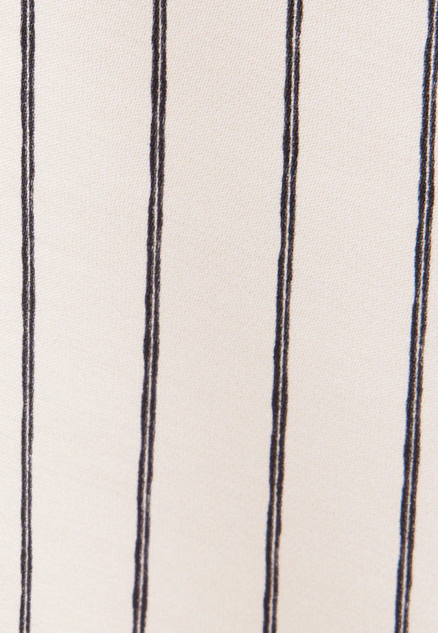 Satiniertes Hemdblusenkleid mit hohen Ärmelschlitzen in Weiß |  Seidensticker Onlineshop