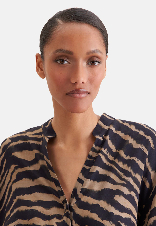 Stand-up collar dress with waist belt and high cuffs in Braun |  Seidensticker Onlineshop