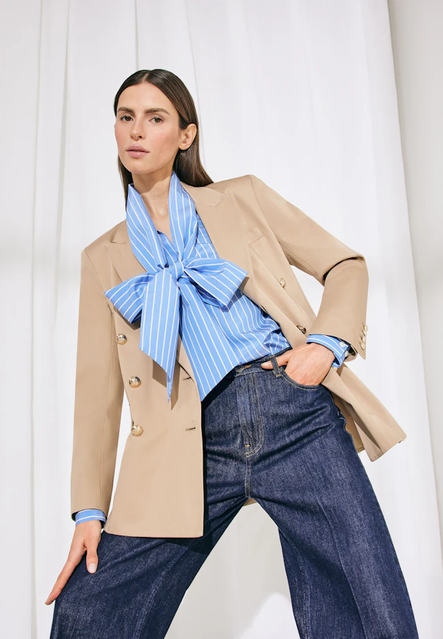 Zweireihiger Blazer mit Pattentaschen aus Baumwolltwill in Beige |  Seidensticker Onlineshop