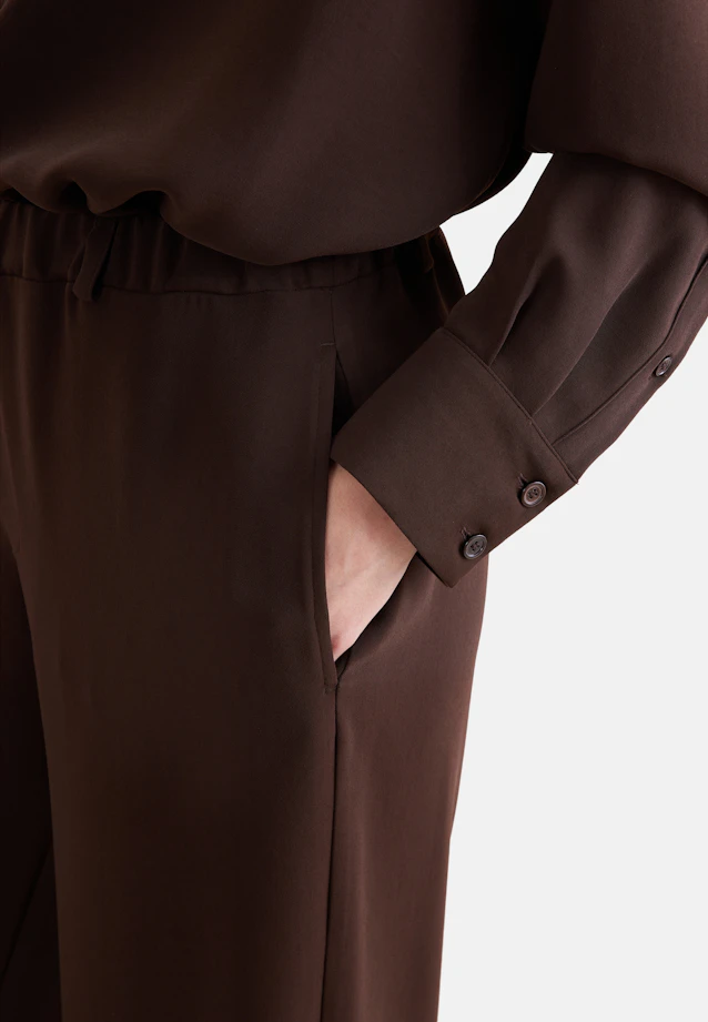 Flowing trousers with elastic waistband and belt loops in Braun |  Seidensticker Onlineshop