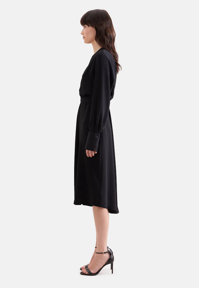 Flowing tunic dress with stand-up collar in Schwarz |  Seidensticker Onlineshop