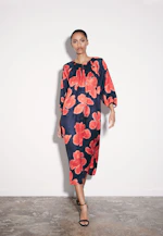 Robe tunique en satin avec manches raglan in Noir |  Seidensticker Onlineshop