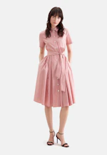 Hemdblusenkleid mit schwingendem Rock aus Baumwoll Stretch, slim fit in Rosa |  Seidensticker Onlineshop