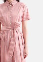 Hemdblusenkleid mit schwingendem Rock aus Baumwoll Stretch, slim fit in Rosa |  Seidensticker Onlineshop