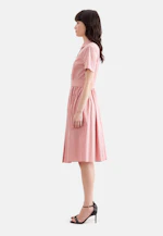 Hemdblusenkleid mit schwingendem Rock aus Baumwoll Stretch, slim fit in Rosa |  Seidensticker Onlineshop