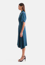 Satin stand-up collar dress with tie belt in Dunkelblau |  Seidensticker Onlineshop