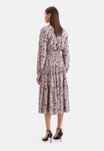 Satiniertes Rüschenkleid mit Stufen in Rosa |  Seidensticker Onlineshop