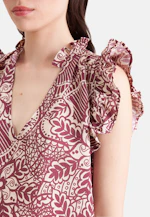 Haut ludique avec volants in Rose Fuchsia |  Seidensticker Onlineshop