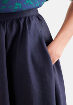 Jupe large et flottante avec ceinture faite de 100 % lin in Bleu Foncé |  Seidensticker Onlineshop