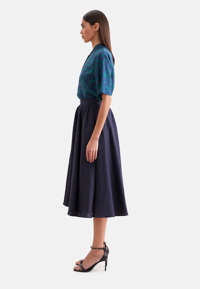 Jupe large et flottante avec ceinture faite de 100 % lin in Bleu Foncé |  Seidensticker Onlineshop