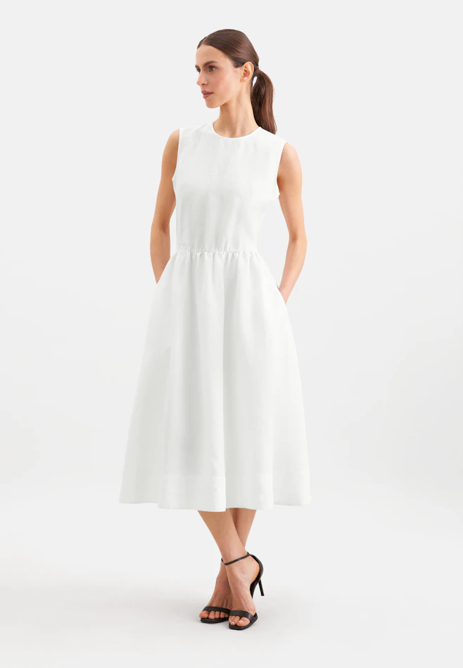 Ärmelloses Kleid aus 100% Leinen in Weiß | Seidensticker Onlineshop