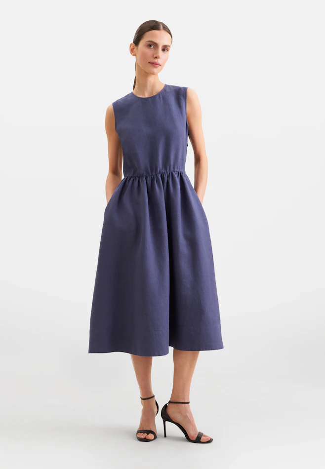 Ärmelloses Kleid aus 100% Leinen in Mittelblau | Seidensticker Onlineshop