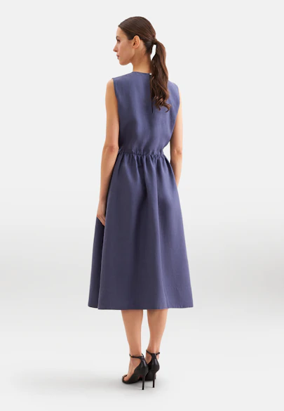 Ärmelloses Kleid aus 100% Leinen in Mittelblau |  Seidensticker Onlineshop