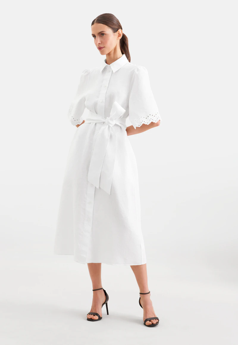 Hemdblusenkleid mit Stickerei und Taillengürtel aus 100% Leinen