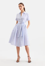 Hemdblusenkleid mit schwingendem Rock aus Leinen Mix, slim in Hellblau |  Seidensticker Onlineshop