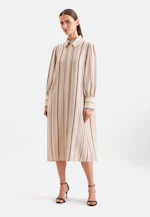 Fliessendes Hemdblusenkleid aus Viskose Mix in Beige |  Seidensticker Onlineshop