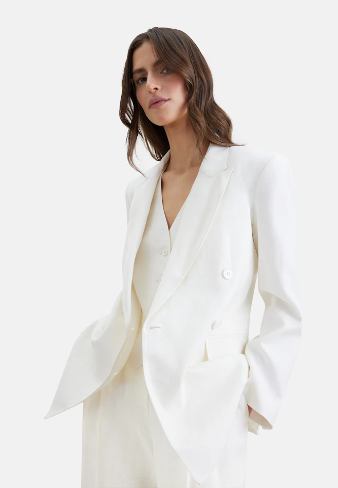Zweireihiger Blazer mit Pattentaschen aus 100% Leinen in Weiß | Seidensticker Onlineshop