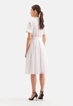 Stickerei Hemdblusenkleid mit schwingendem Rock, slim in Weiß |  Seidensticker Onlineshop