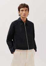Blouson aus hochwertigem japanischen Polyester in Schwarz |  Seidensticker Onlineshop