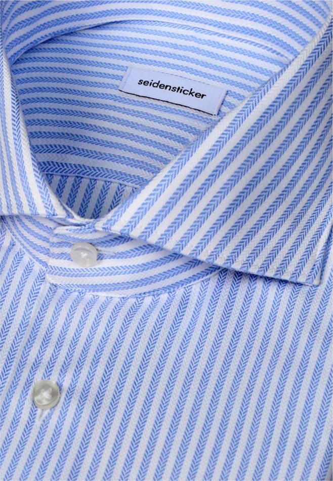 Shaped Chemise d'affaires Rayures dans Bleu Moyen | Boutique en ligne Seidensticker