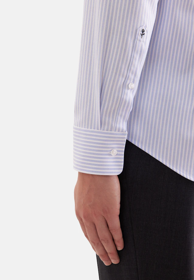 Shaped Business Hemd Gestreift in Mittelblau |  Seidensticker Onlineshop