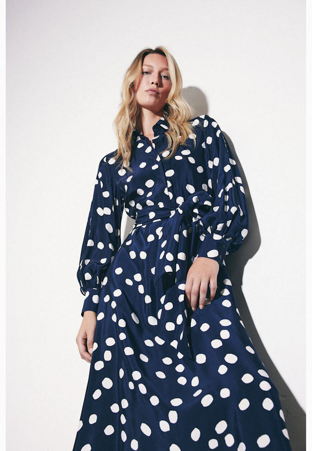 Satin tunic dress with tie belt in Dunkelblau |  Seidensticker Onlineshop