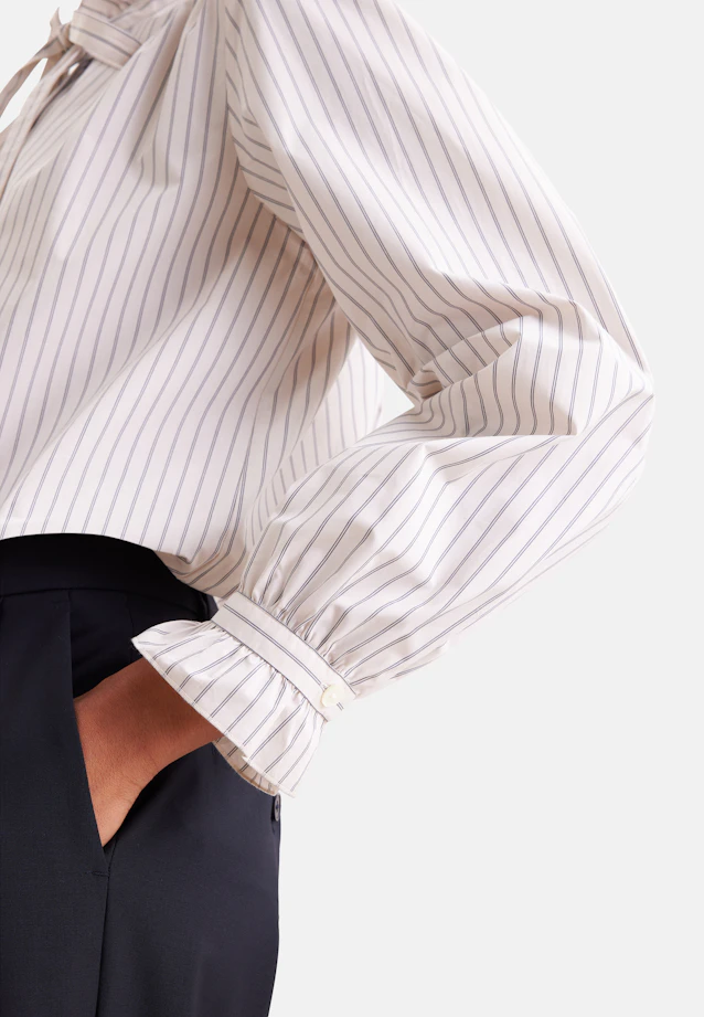 Schluppenbluse mit Rüschendetail aus Popeline in Weiß |  Seidensticker Onlineshop