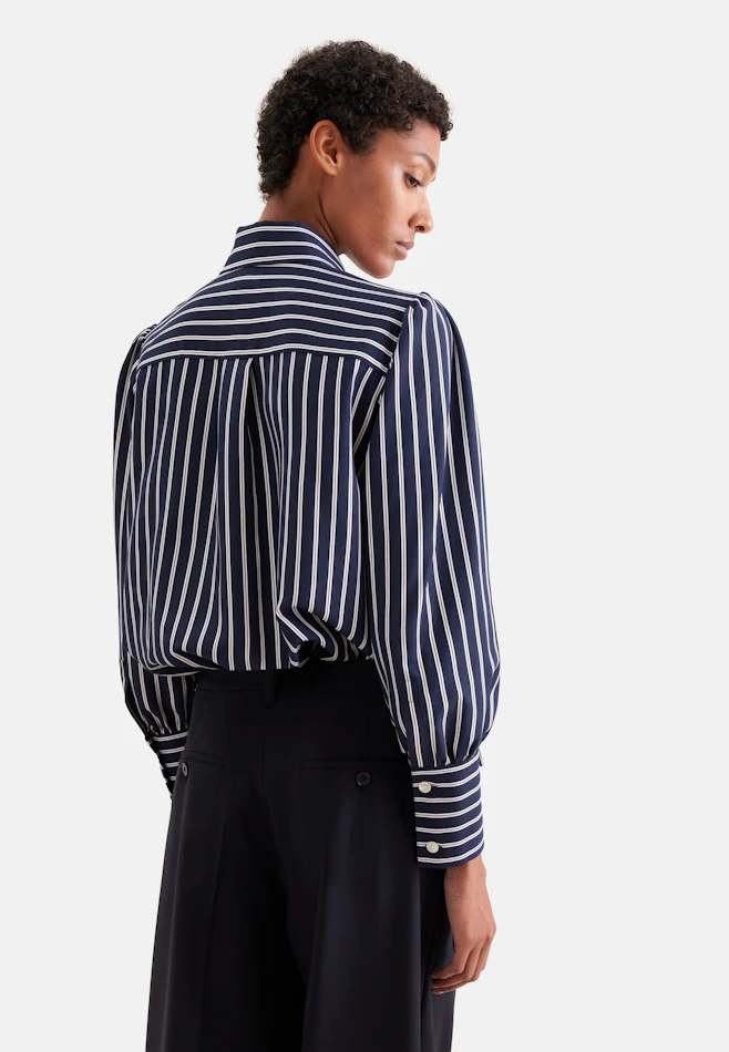 Bluse mit abnehmbarer Schluppe in Dunkelblau | Seidensticker Onlineshop
