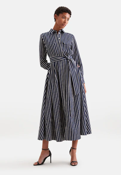 Weit schwingendes Hemdblusenkleid mit Bindegürtel, slim in Dunkelblau |  Seidensticker Onlineshop