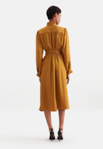 Robe en satin avec cravate in Jaune |  Seidensticker Onlineshop