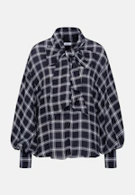 Schluppenbluse aus Chiffon mit Volumenärmeln und hohen Manschetten in Dunkelblau |  Seidensticker Onlineshop
