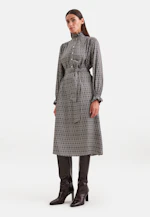 Satiniertes Kleid mit Rüschen und Gürtel in Braun |  Seidensticker Onlineshop
