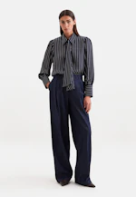 Bluse mit abnehmbarer Schluppe in Dunkelblau |  Seidensticker Onlineshop