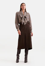 Schluppenbluse mit Volumenärmeln und hoher Manschette aus Chiffon in Marron |  Seidensticker Onlineshop
