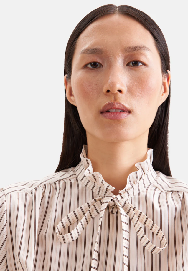 Bow Blouse with Ruffle Detail in Beige |  Seidensticker Onlineshop