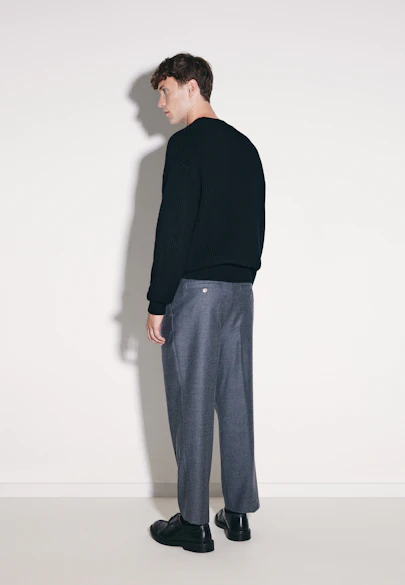 Round neck Pullover Uni in Schwarz |  Seidensticker Onlineshop