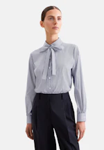 Hemdbluse mit abnehmbarer Schluppe in Dunkelblau |  Seidensticker Onlineshop