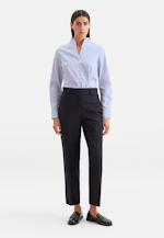 Kelchkragenbluse aus Baumwollsatin slim fit in Mittelblau |  Seidensticker Onlineshop