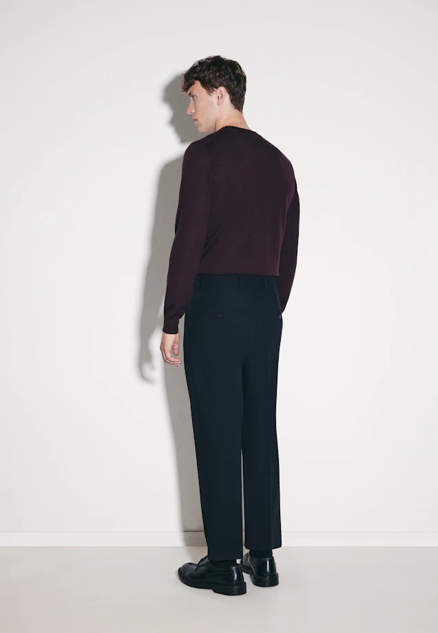 Chino Cropped mit Bundfalten in Schwarz |  Seidensticker Onlineshop