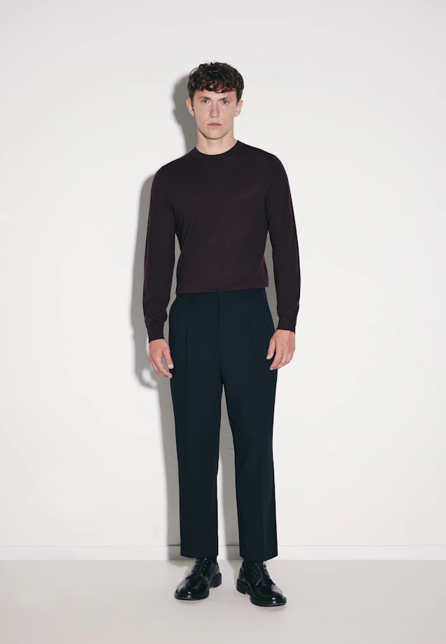 Chino Cropped mit Bundfalten in Schwarz |  Seidensticker Onlineshop