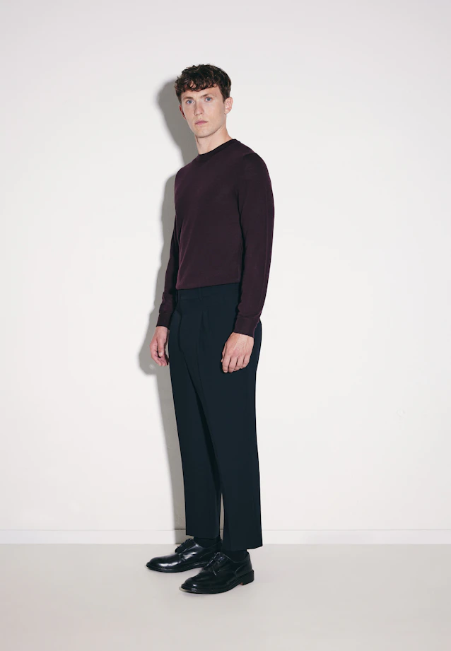 Chino Cropped mit Bundfalten in Schwarz |  Seidensticker Onlineshop