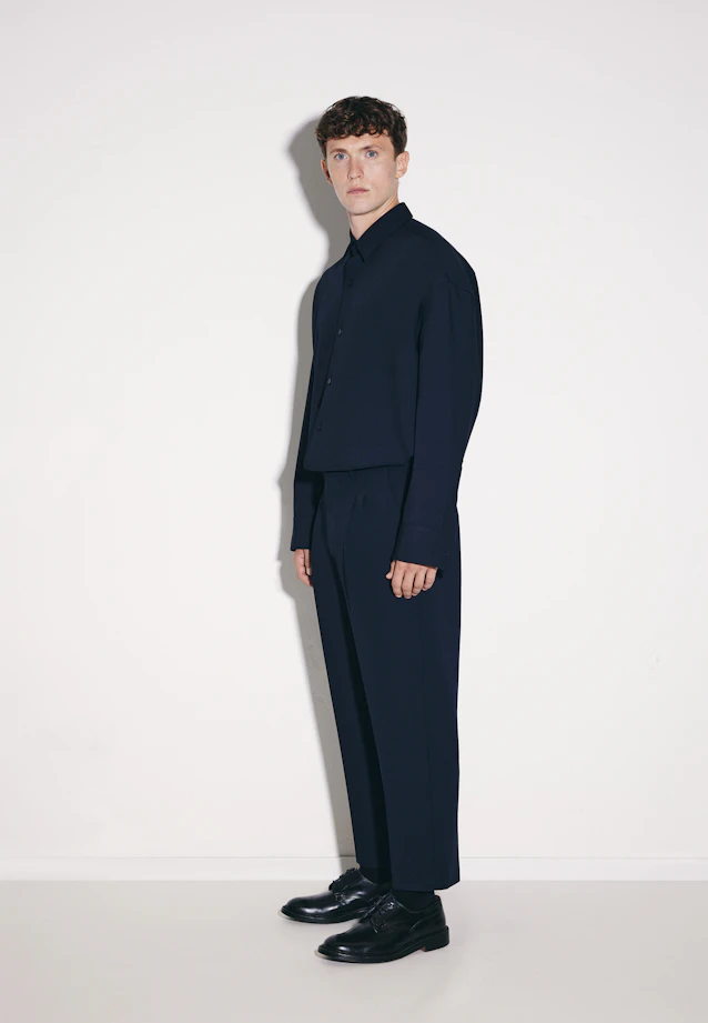 Chino Cropped mit Bundfalten in Dunkelblau |  Seidensticker Onlineshop