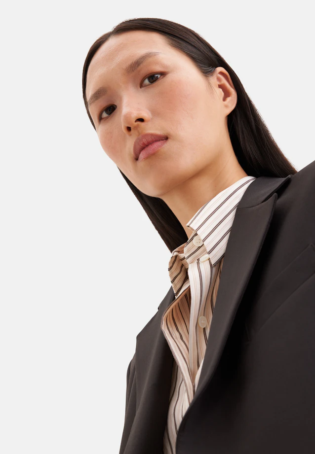 Zweiknopf Blazer mit Pattentaschen aus einer Wollmischung in Braun |  Seidensticker Onlineshop
