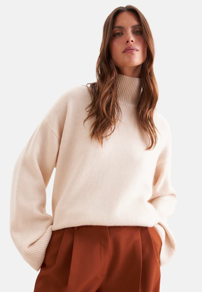 Boxy wool and cashmere turtleneck sweater in Beige |  Seidensticker Onlineshop