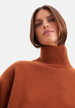 Boxy wool and cashmere turtleneck sweater in Braun |  Seidensticker Onlineshop