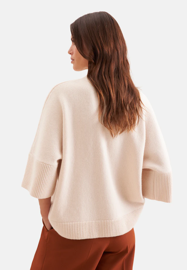 Boxy wool and cashmere turtleneck sweater in Beige |  Seidensticker Onlineshop