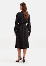 Satin shirt dress with high sleeve slits in Schwarz |  Seidensticker Onlineshop