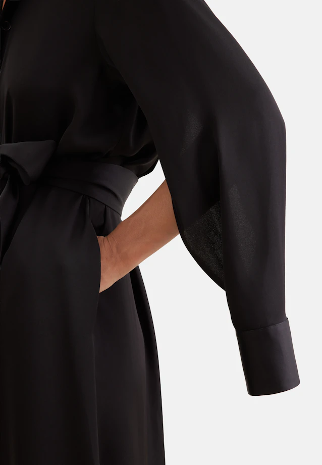 Satin shirt dress with high sleeve slits in Schwarz |  Seidensticker Onlineshop