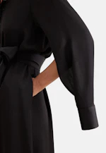 Satin shirt dress with high sleeve slits in Schwarz |  Seidensticker Onlineshop